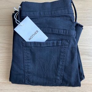 NWT Mother Denim “The Cha Cha Fray” Jean